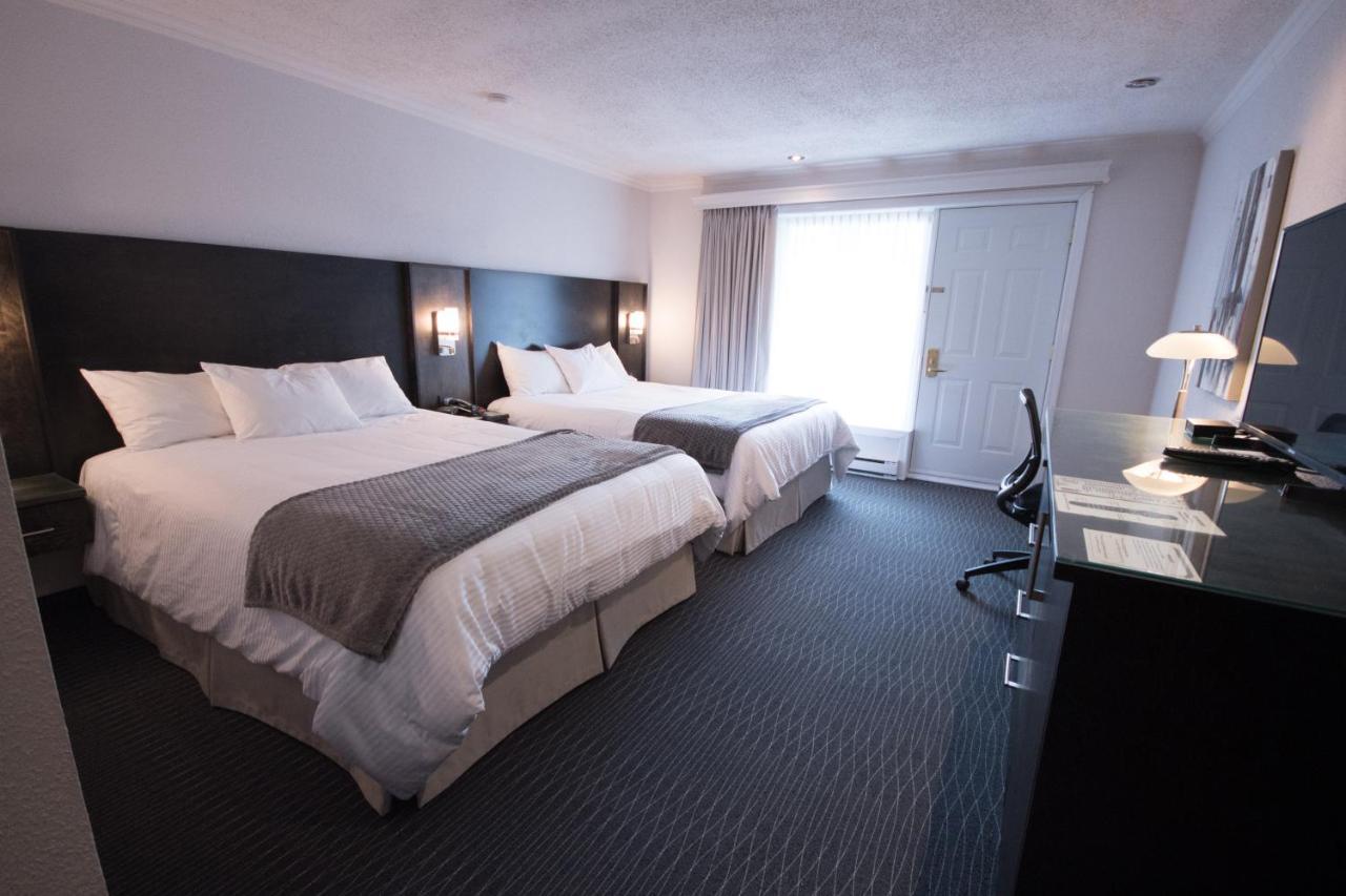 Des Eskers Hotel 4*